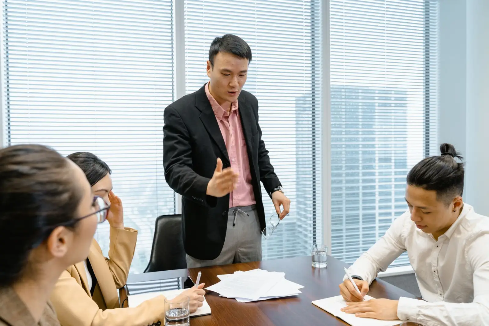 沈阳企业会议策划方案定制：从场地考察到预算控制的全流程解析正文配图 1